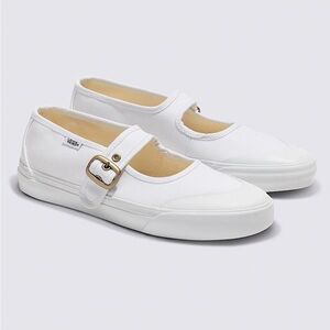 Vans ALL WHITE Canvas Mary Jane Flats with Gold Buckle, Women’s size 9